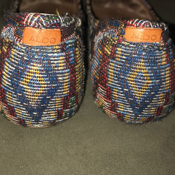 Unique patterned Aldo flats - Picture 4 of 4